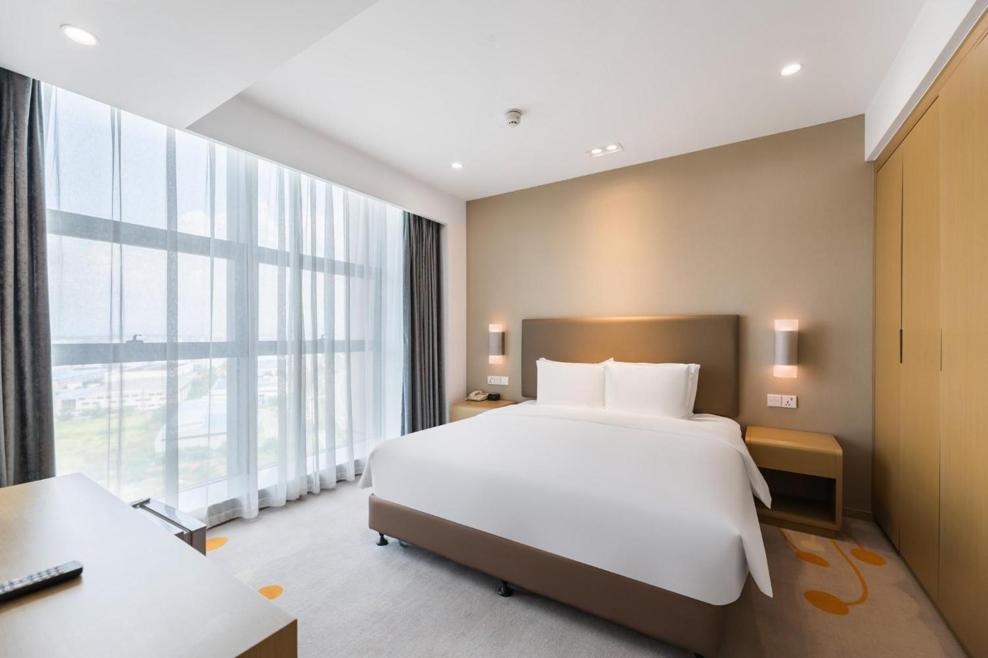 Holiday Inn Express - Liuyang Development Zone By Ihg Changsha Huanghua Airport Exteriör bild