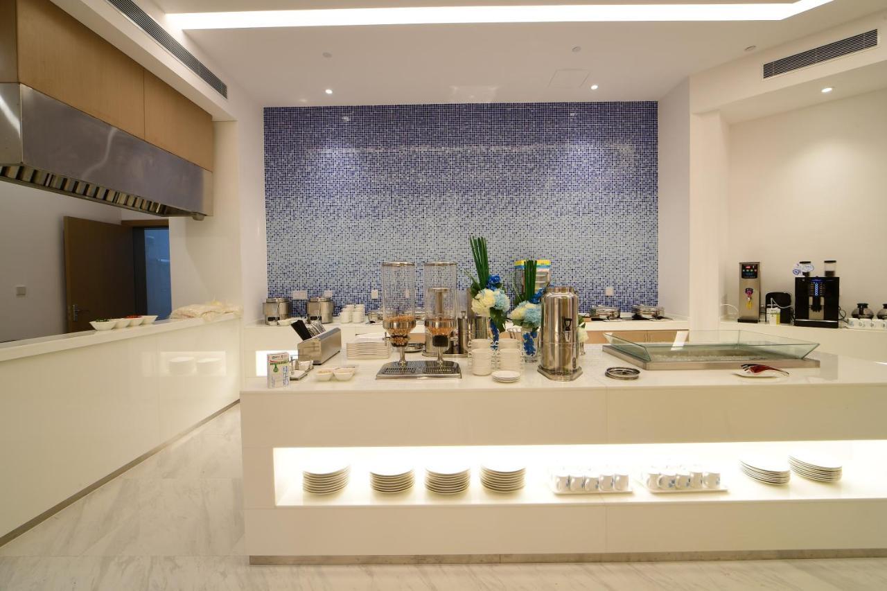 Holiday Inn Express - Liuyang Development Zone By Ihg Changsha Huanghua Airport Exteriör bild